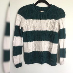 AE Cable knit sweater